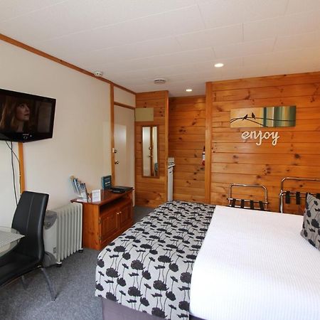 Andrea'S Bed & Breakfast Whitianga Extérieur photo