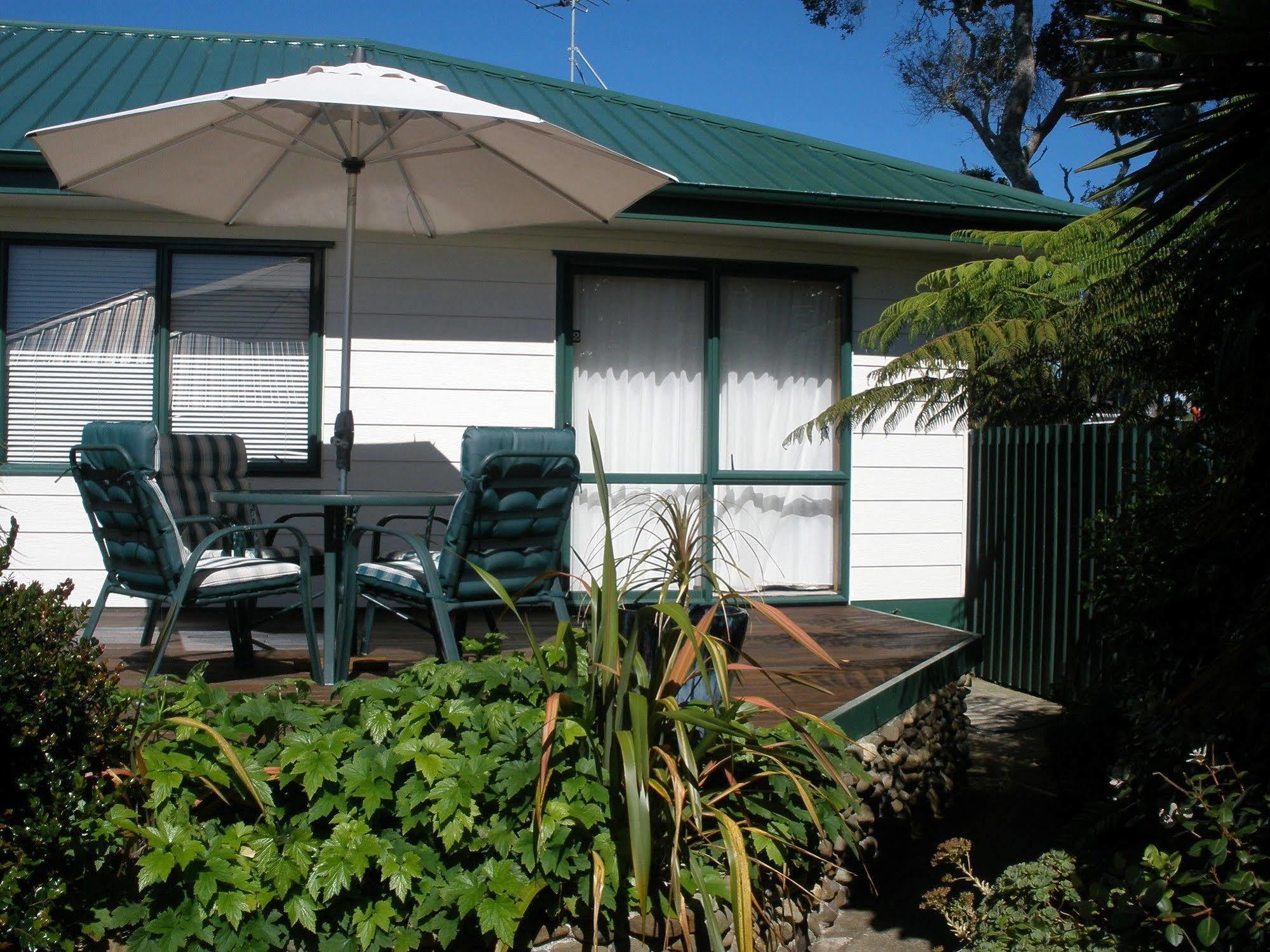Andrea'S Bed & Breakfast Whitianga Extérieur photo
